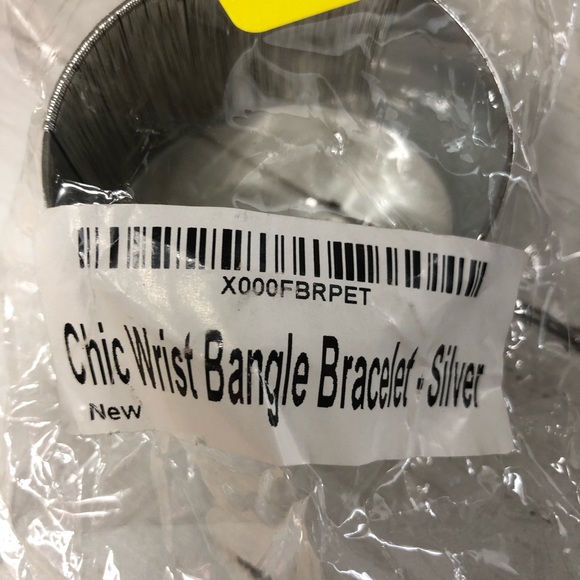 Accessory Bundle. Silver Cuff Bracelet Sunglasses - Picture 4 of 11